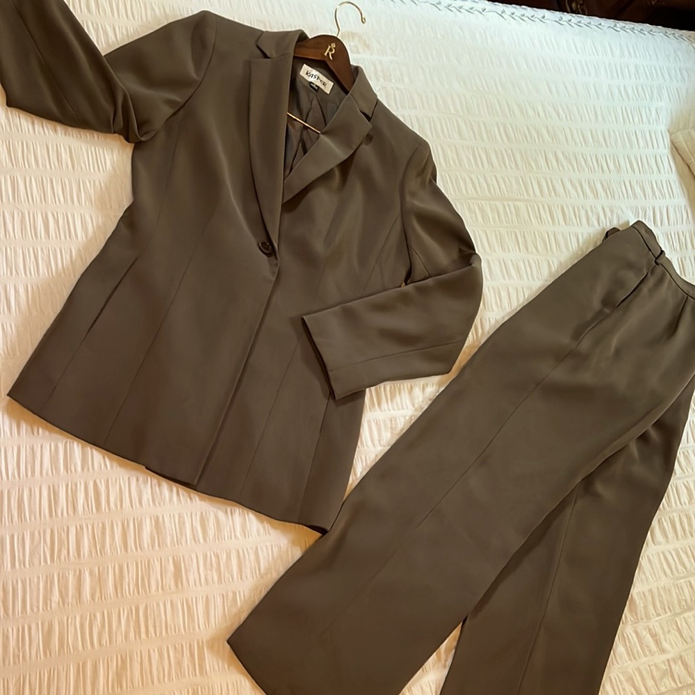 Ladies classic suit.